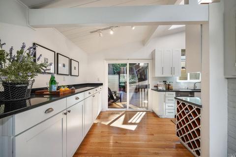 714 Cabin Dr, Mill Valley, CA 94941 photo 16