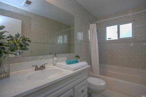 100 Drytown Ct, Vallejo, CA 94589 photo 19