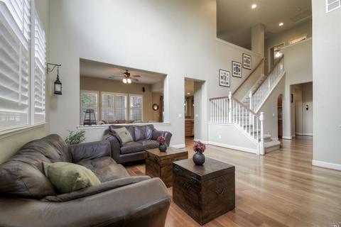 649 Chardonnay Pl, Windsor, CA 95492 photo 3