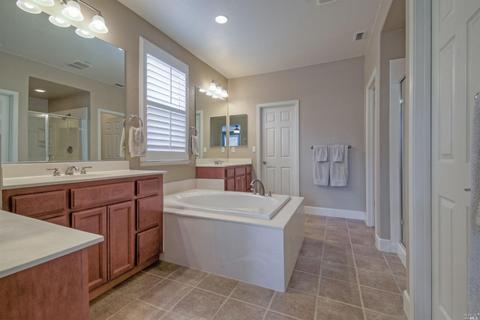 649 Chardonnay Pl, Windsor, CA 95492 photo 23