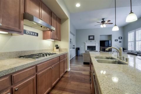 649 Chardonnay Pl, Windsor, CA 95492 photo 14