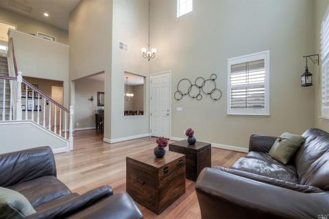 649 Chardonnay Pl, Windsor, CA 95492 photo 4