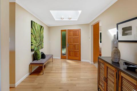 119 Crescent Rd, Corte Madera, CA 94925 photo 4