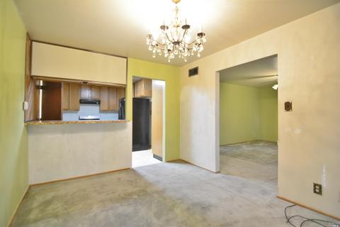361 Pepper Dr, Vallejo, CA 94589 photo 12