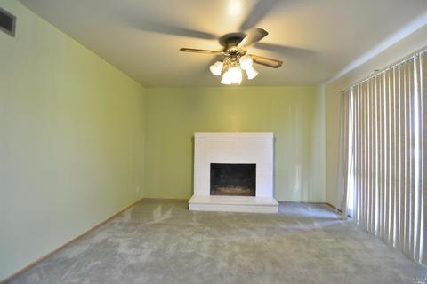 361 Pepper Dr, Vallejo, CA 94589 photo 5