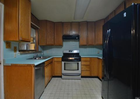 361 Pepper Dr, Vallejo, CA 94589 photo 13