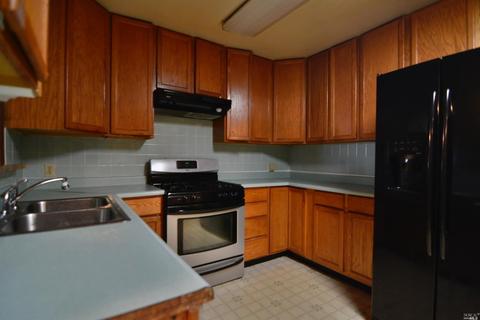 361 Pepper Dr, Vallejo, CA 94589 photo 14