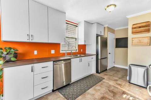 233 Gleason Ave, Vallejo, CA 94590 photo 11