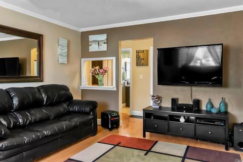 233 Gleason Ave, Vallejo, CA 94590 photo 5