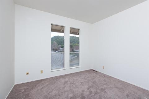 111 Roundtree Blvd, San Rafael, CA 94903 photo 5