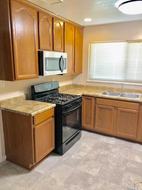 130 Hodges St, Vallejo, CA 94589 photo 23