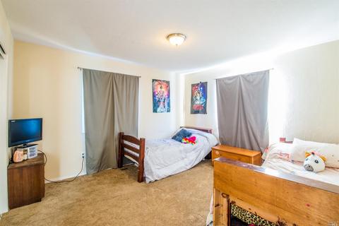 529 Nebraska St, Vallejo, CA 94590 photo 13