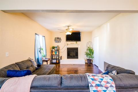 529 Nebraska St, Vallejo, CA 94590 photo 4