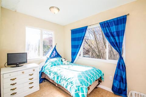 529 Nebraska St, Vallejo, CA 94590 photo 15