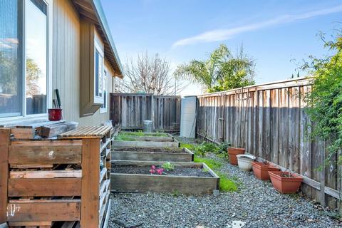 8422 Planetree Dr, Windsor, CA 95492 photo 17