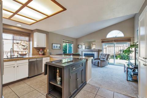 8422 Planetree Dr, Windsor, CA 95492 photo 6