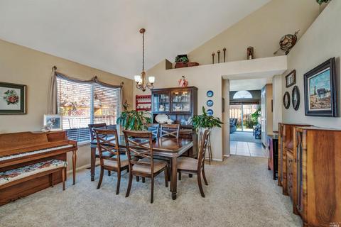 8422 Planetree Dr, Windsor, CA 95492 photo 4