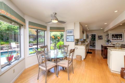 2 Acorn Ct, Novato, CA 94949 photo 9