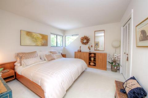 2 Acorn Ct, Novato, CA 94949 photo 21