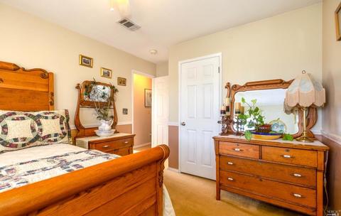 542 Corte Baca, Vacaville, CA 95688 photo 16