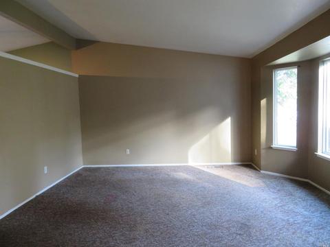 915 Hazel Ave, Ukiah, CA 95482 photo 5