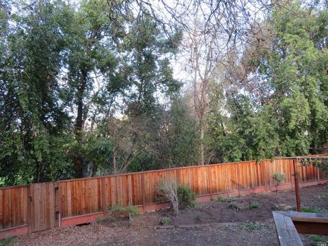 915 Hazel Ave, Ukiah, CA 95482 photo 14