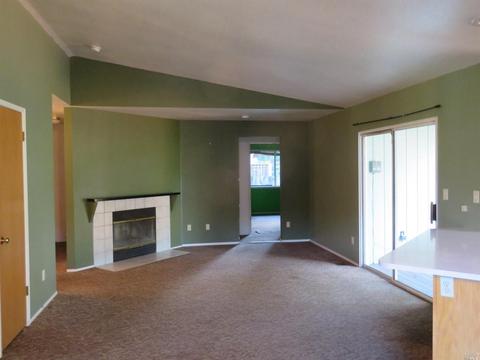 915 Hazel Ave, Ukiah, CA 95482 photo 6