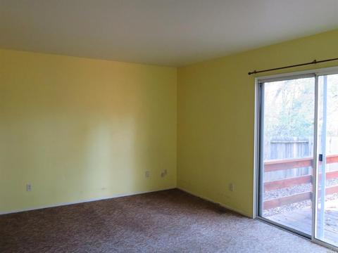 915 Hazel Ave, Ukiah, CA 95482 photo 8