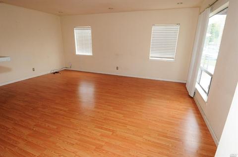 1038 Caldwell Ave, Vallejo, CA 94591 photo 5