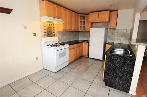 1038 Caldwell Ave, Vallejo, CA 94591 photo 7