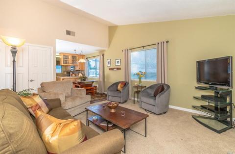 463 Freeway Dr, Napa, CA 94558 photo 3