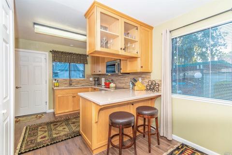 463 Freeway Dr, Napa, CA 94558 photo 14