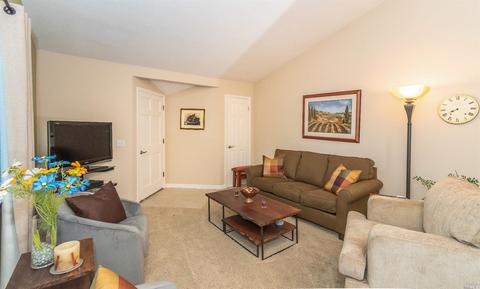 463 Freeway Dr, Napa, CA 94558 photo 5