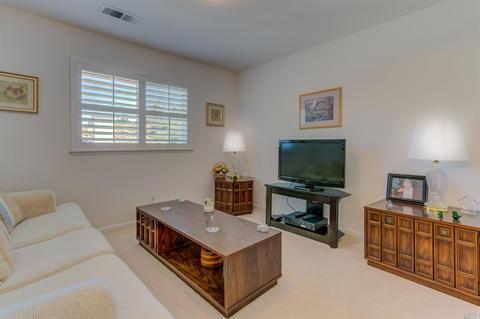 612 Pavilion Dr, Fairfield, CA 94534 photo 33