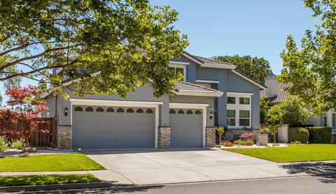 612 Pavilion Dr, Fairfield, CA 94534 photo 1