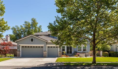 612 Pavilion Dr, Fairfield, CA 94534 photo 3