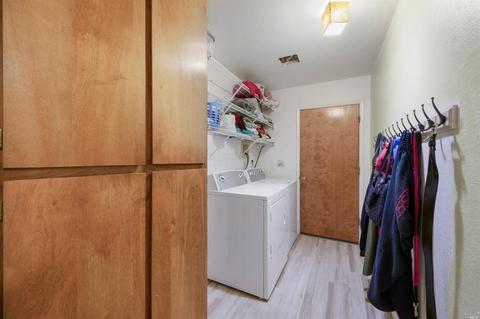 215 W Cherry St, Dixon, CA 95620 photo 15