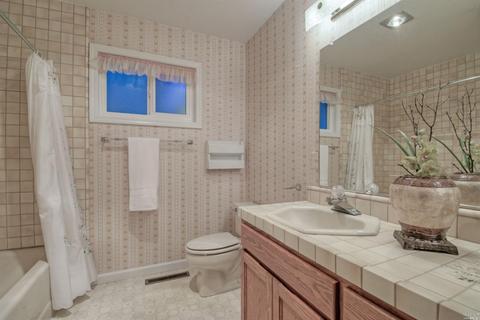 6224 Lockwood Dr, Windsor, CA 95492 photo 23