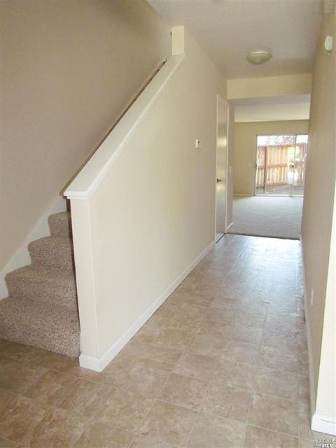338 Tabor Ave, Fairfield, CA 94533 photo 2
