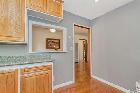 607 Bonita Ct, Vallejo, CA 94591 photo 13