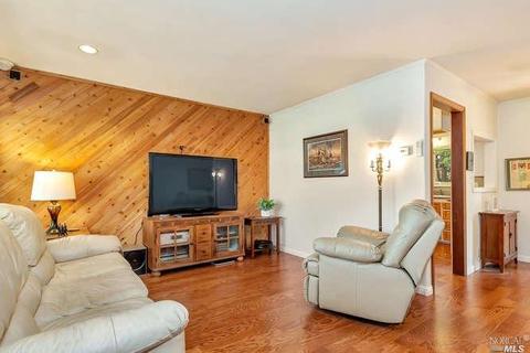 607 Bonita Ct, Vallejo, CA 94591 photo 5