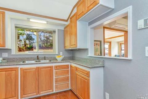 607 Bonita Ct, Vallejo, CA 94591 photo 10