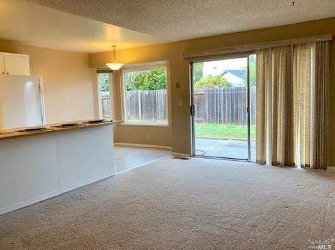 2989 Gulf Dr, Fairfield, CA 94533 photo 2