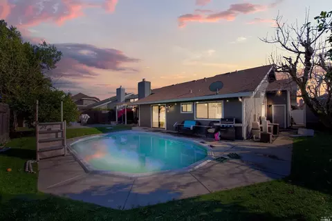 1220 Hillview Dr, Dixon, CA 95620 photo 32