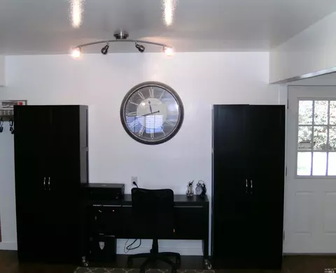 1025 Warren St, Fairfield, CA 94533 photo 5
