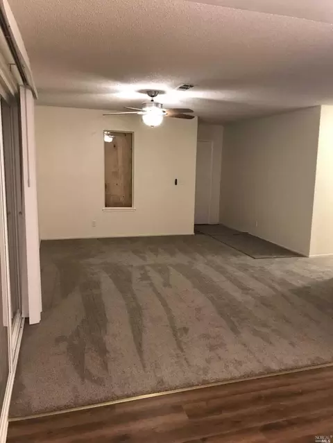 5 Villa Ct, Fairfield, CA 94533 photo 2