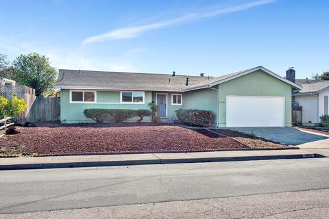 1436 Sarkesian Dr, Petaluma, CA 94954 photo 1