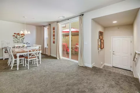 450 Emily Rose Cir, Windsor, CA 95492 photo 28