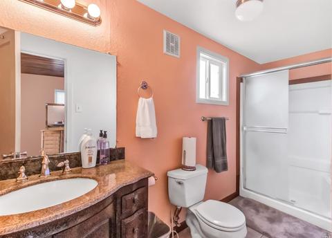 1055 Thelma Ave, Vallejo, CA 94591 photo 17