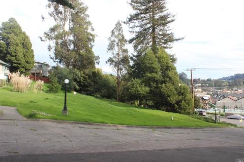825 Drake Ave, Sausalito, CA 94965 photo 32